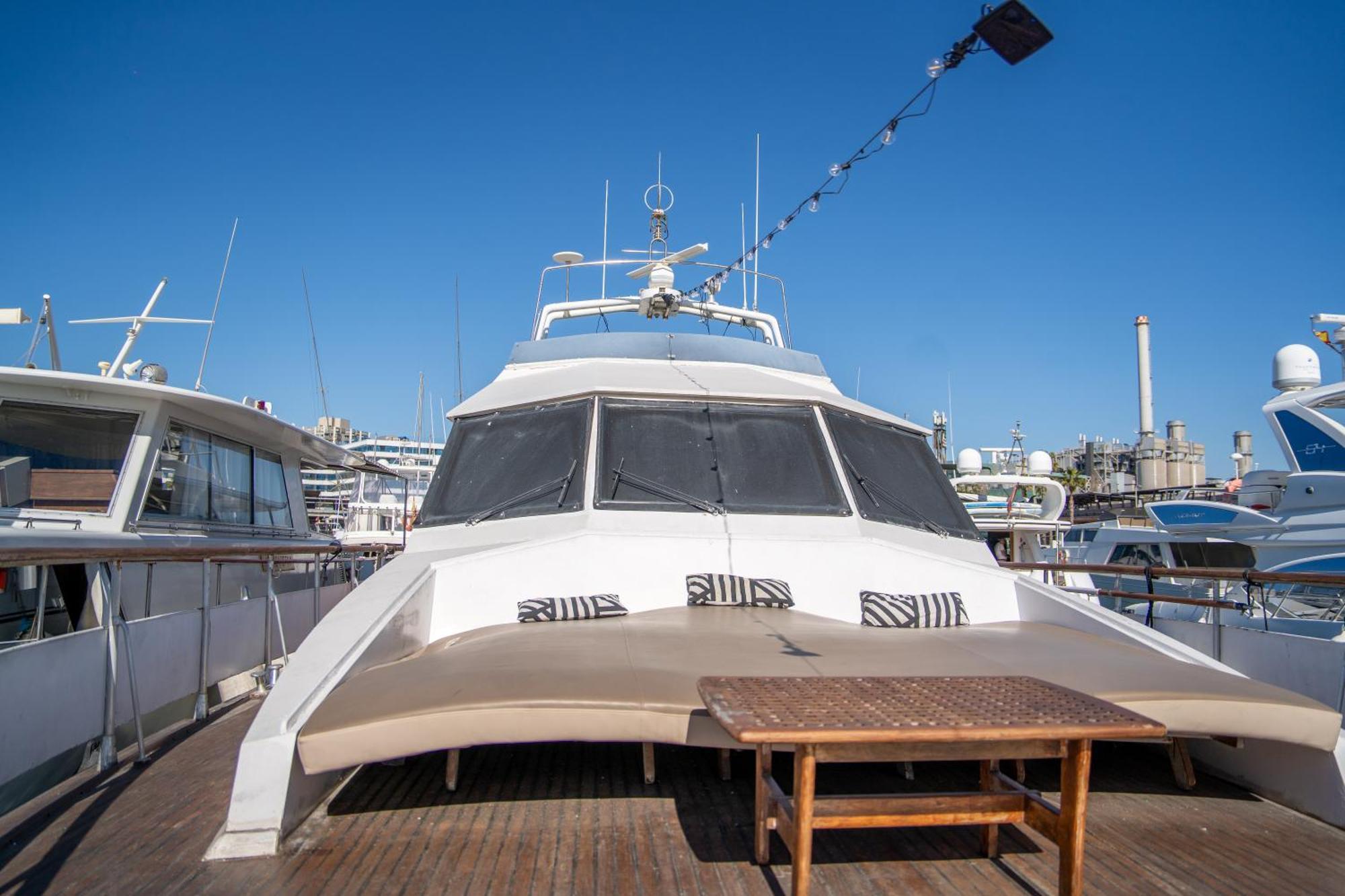 Boat Aloha Hotell Sant Adrià de Besòs Exteriör bild