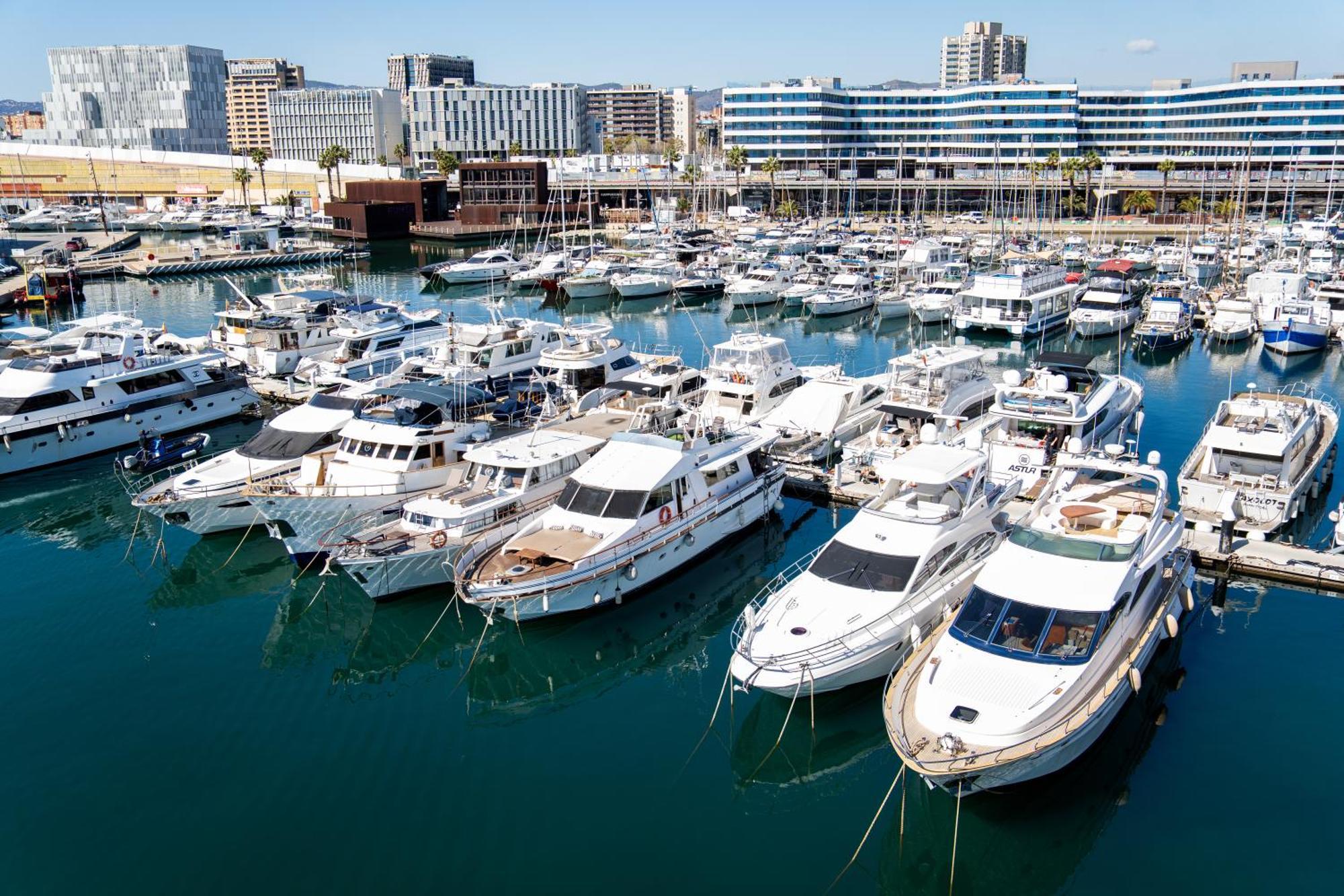 Boat Aloha Hotell Sant Adrià de Besòs Exteriör bild