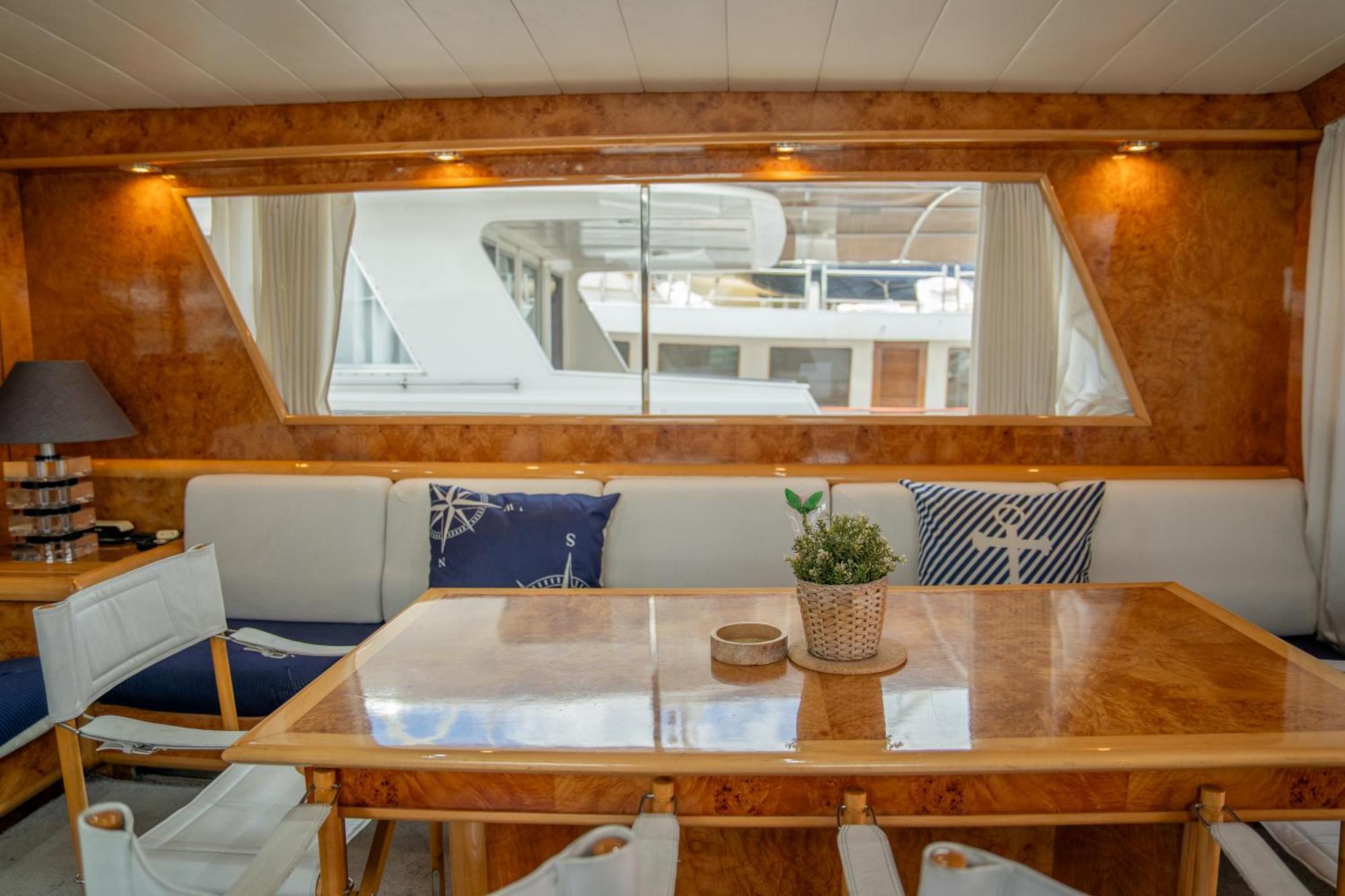 Boat Aloha Hotell Sant Adrià de Besòs Exteriör bild